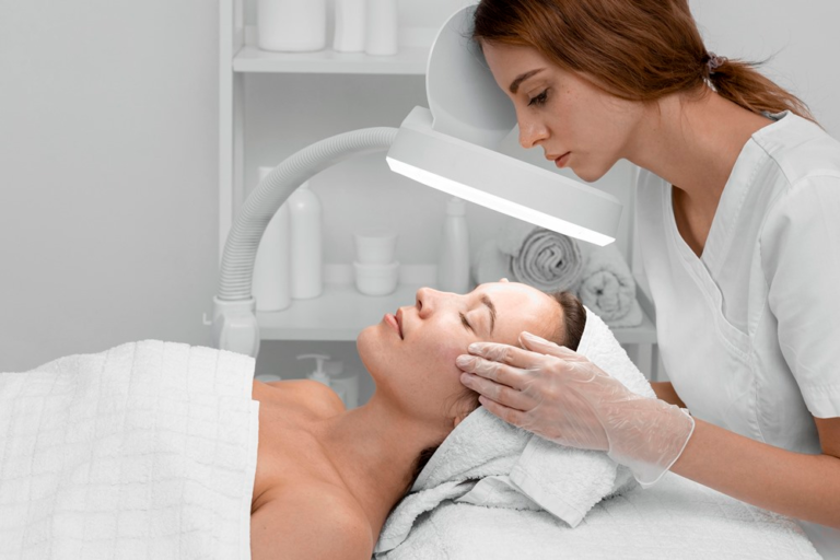 7 Common Mistakes When Choosing a Chemical Peel in Sunny Climates (and How to Avoid Them)