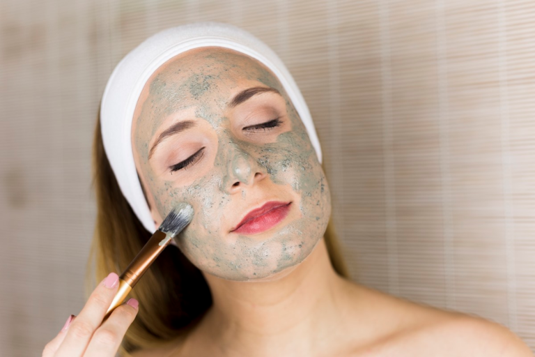 How to Use a Clay Mask: A Complete Guide for Clear, Glowing Skin