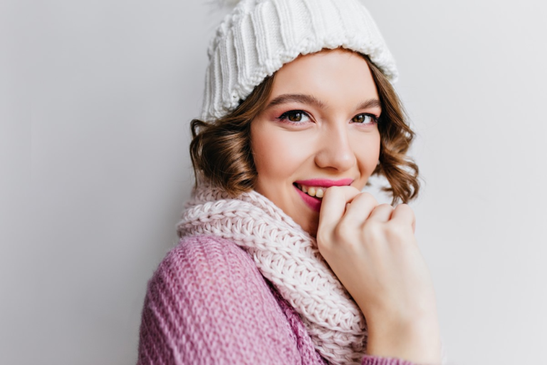 How to Hydrate Skin in Winter: Expert Tips for a Healthy Glow