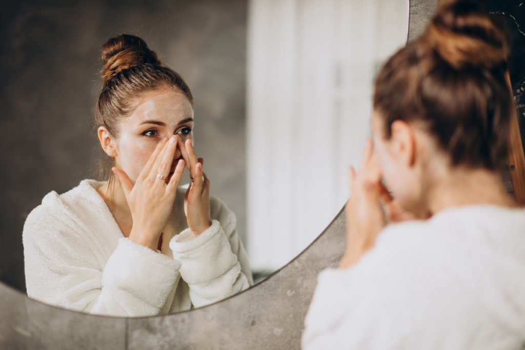 Best Pore Minimizing Products for Combination Skin (Dermatologists Recommended)