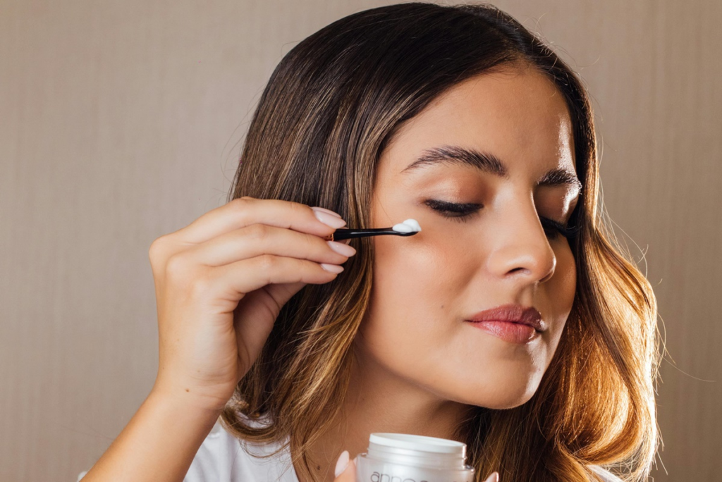How to Get the Glass Skin Look If You Have Oily Skin